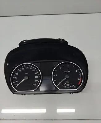 BMW 1 E81 E87 Speedometer (instrument cluster) 102495285 100255157 9166821