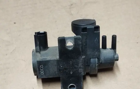 Honda CR-V Turbo solenoid valve 36180RZ0G012M2
