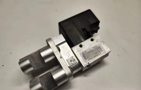 Audi e-tron Air conditioning (A/C) expansion valve 4KE820339E 4KE816805B