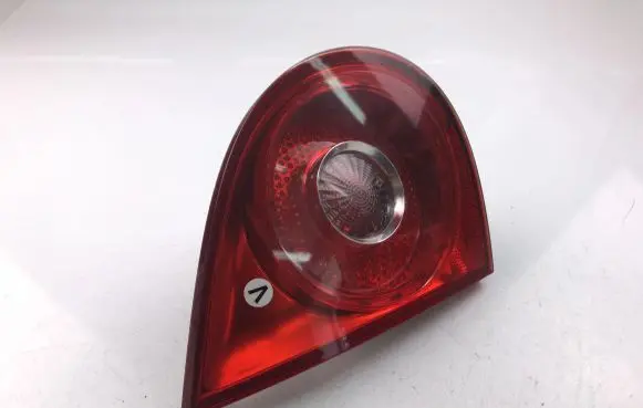 Volkswagen Golf V Tailgate rear/tail lights 1K6945093E