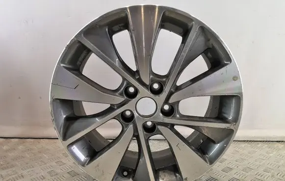 R18 alloy rim