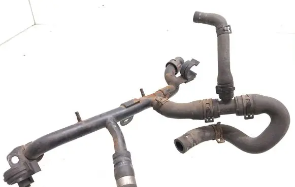 Audi A4 S4 B7 8E 8H Engine coolant pipe/hose 06B121065AB