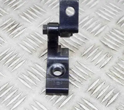 BMW i3 Front door upper hinge A04657 7266680