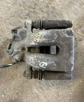 Renault Modus Rear brake caliper