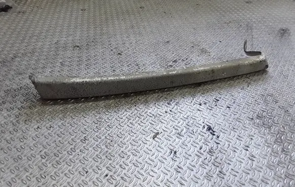 Under headlight/headlamp trim