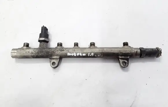 Renault Megane II Fuel main line pipe 8200347176