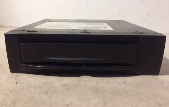 Volvo XC90 Navigation unit CD/DVD player 307326601