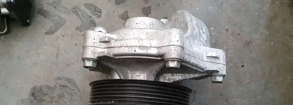 KIA Sportage Water pump HY9704121