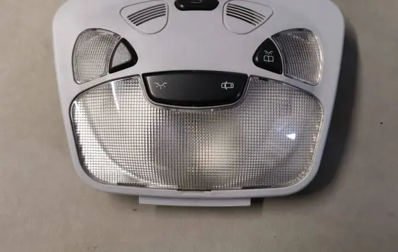Mercedes-Benz C W203 Front seat light