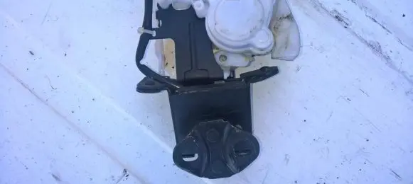 Mazda 6 Tailgate/trunk/boot lock/catch/latch