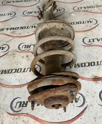 Mitsubishi Outlander Front shock absorber with coil spring