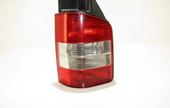 Volkswagen Transporter - Caravelle T5 Rear/tail lights 7h0945095l