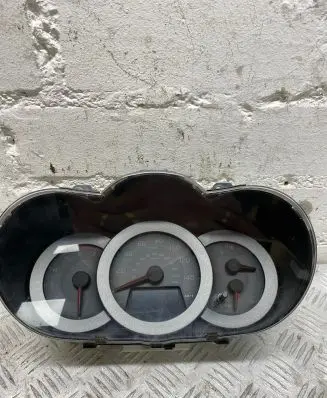 Toyota RAV 4 (XA30) Speedometer (instrument cluster) 8380042F81 2574602090