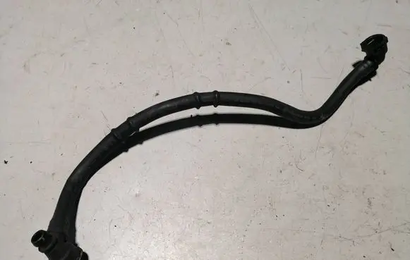 Mercedes-Benz SLK R172 Vacuum line/pipe/hose A1725010358