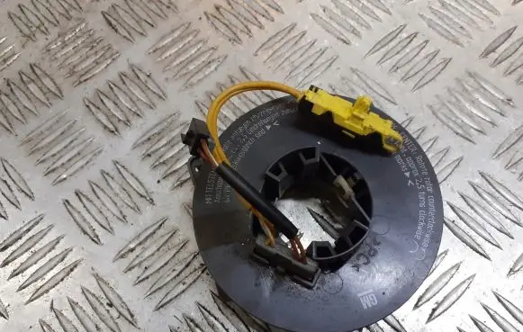 Opel Zafira A Airbag slip ring squib (SRS ring) 90588757