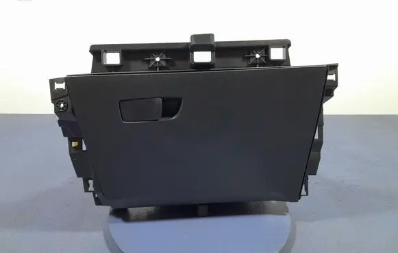Renault Captur Glove box 685000951R