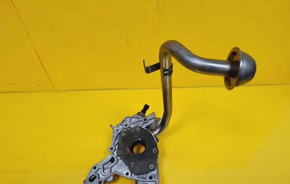 Opel Astra G Oil pump 90536036