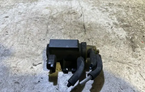 Volvo V60 Turbo solenoid valve 9672875080 70163303