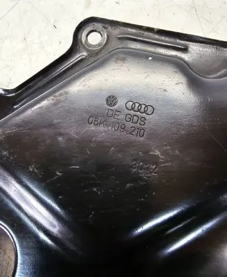 Audi A4 Allroad Oil filter cover 06K109211OK
