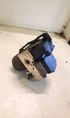 Volkswagen PASSAT B5 ABS Pump 0273004358