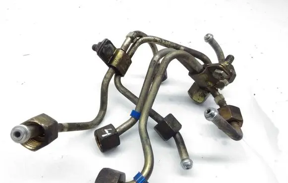 Ford Focus Fuel injector supply line/pipe 