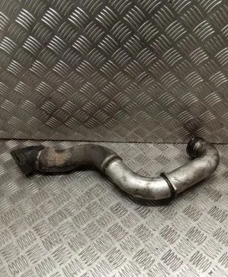BMW 5 E60 E61 Intercooler hose/pipe 7789052