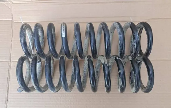 Mercedes-Benz E W124 Rear coil spring 1243241204