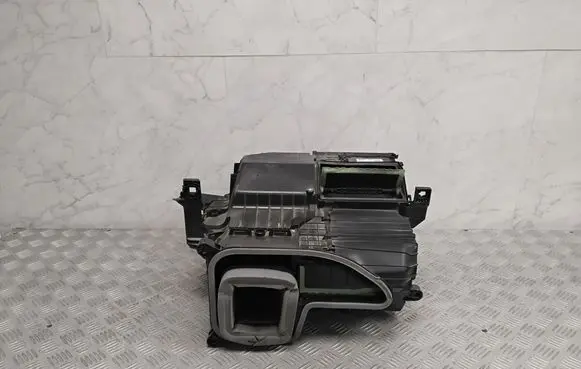 Volkswagen ID.4 Interior heater climate box assembly housing 1EA820153C