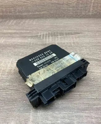 Mercedes-Benz E W210 Door control unit/module 2088201226 USED