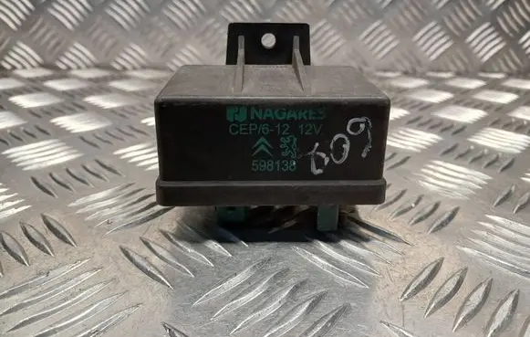 Peugeot 607 Glow plug pre-heat relay 598138