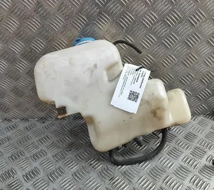 Nissan Patrol Y61 Windshield washer fluid reservoir/tank 28911VC800