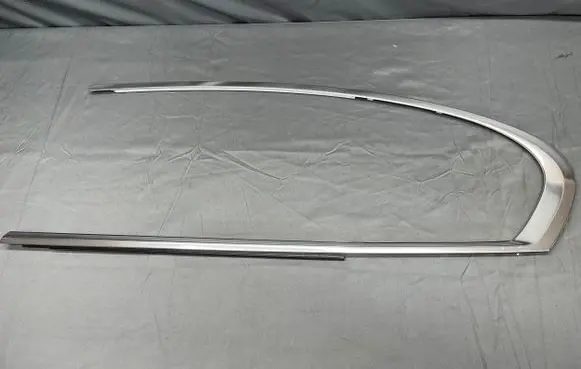BMW 7 G11 G12 Windshield trim 51357437859 7437859