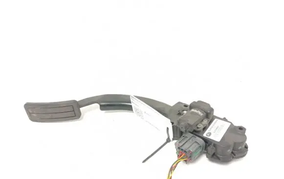 Land Rover Range Rover Sport L320 Accelerator throttle pedal SLC000061