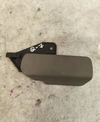 Audi Q7 4L Engine bonnet (hood) release handle 7L0823633D
