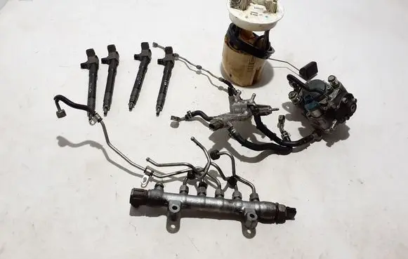 Mazda CX-3 Fuel injection system set 