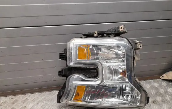 Ford F150 Headlight/headlamp FL3413005A