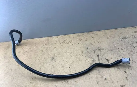 BMW 3 F30 F35 F31 Vacuum line/pipe/hose 7271522 16137271522