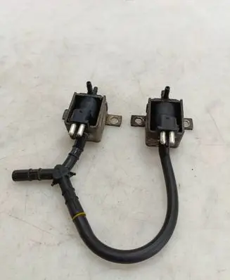 Vacuum valve