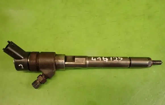 Chevrolet Captiva Fuel injector 044511027096440397