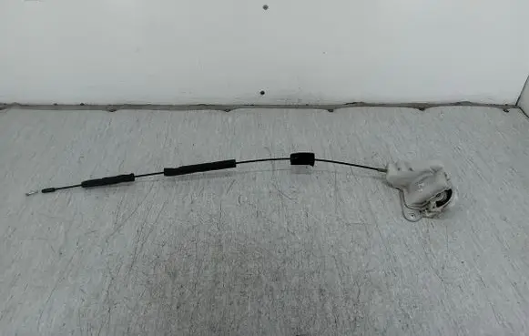 Mazda 5 Sliding door lock 