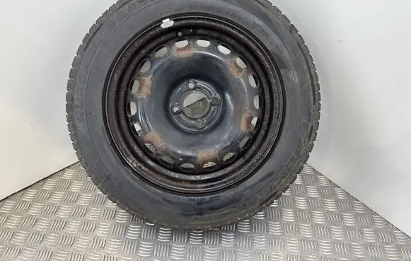 Dacia Sandero R15 spare wheel