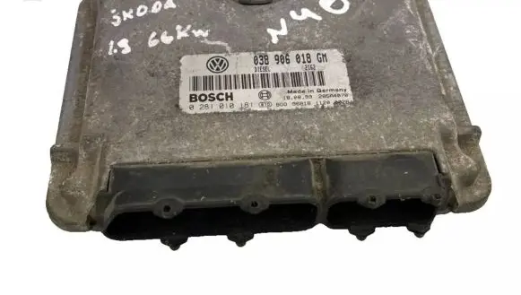 Skoda Octavia Mk1 (1U) Engine control unit/module 038906018GM