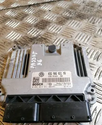 Volkswagen PASSAT B6 Engine control unit/module 03G906021MR