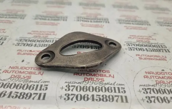 Audi A4 S4 B7 8E 8H Fuel Injector clamp holder
