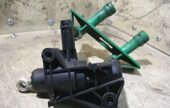 Ford Focus Clutch master cylinder 004005111099