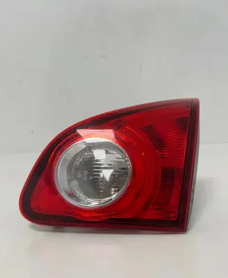 Nissan Qashqai Tailgate rear/tail lights 26550JD800 89071064