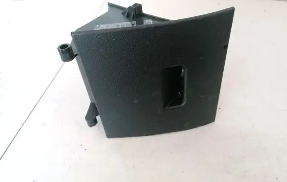 Ford Mondeo Mk III Glove box 1S7T14K016AC 1S7T-14K016-AC