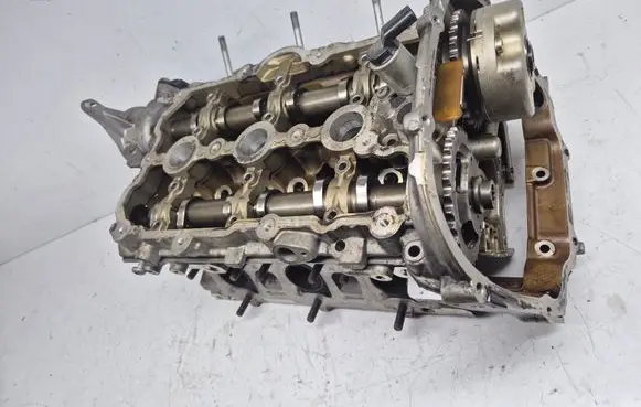 Porsche Panamera (970) Engine head 06E103403M 06e063bq 06e103285