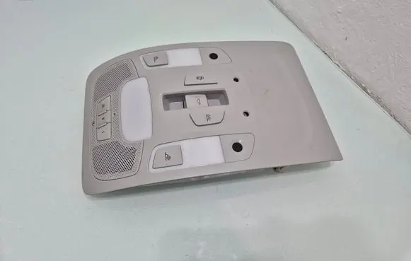Audi A6 S6 C7 4G Front seat light 4G0947135E