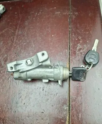 Ford Galaxy Ignition lock 4B0905851B